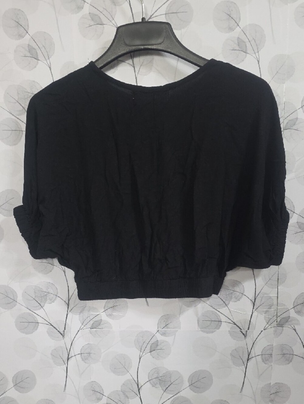 Black Cropped Dolman Sleeve Top - Casual Women's Crop - Picture 6 of 8